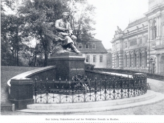 Ludwig-Richter-Denkmal vor 1943